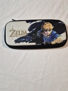 Zelda Breath of the Wild Nintendo Switch Travel Case PowerA